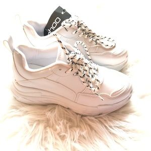 Platform chunky sneakers